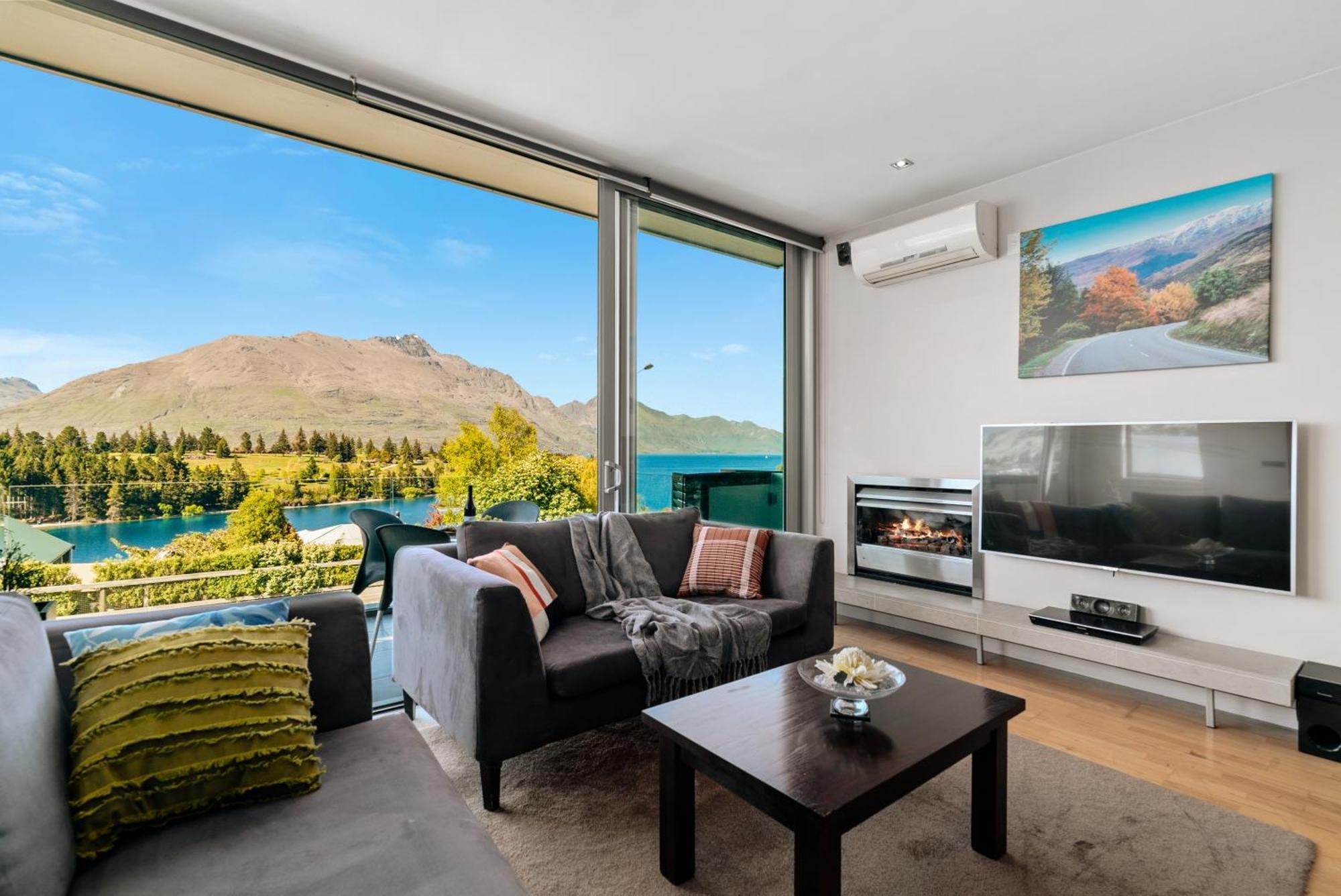 Modern Executive Living In Pounamu Queenstown Exterior foto